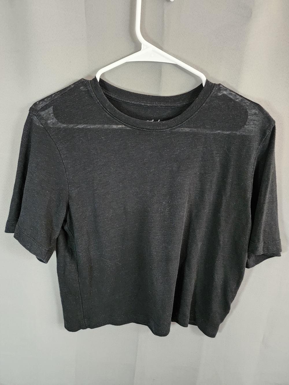 Universal Thread Black Short Sleeve Crop Tee - Crew Neck